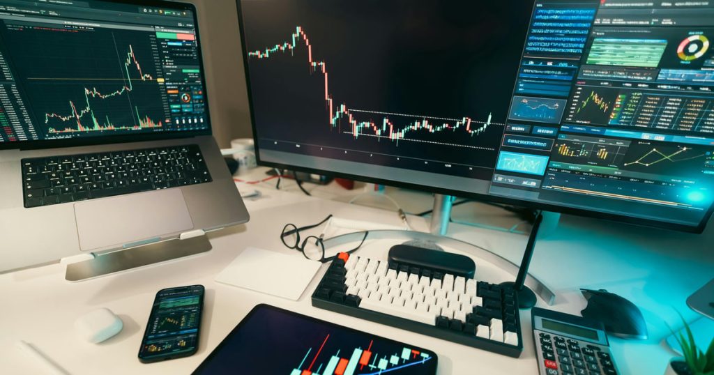 How crypto news shapes market cycles